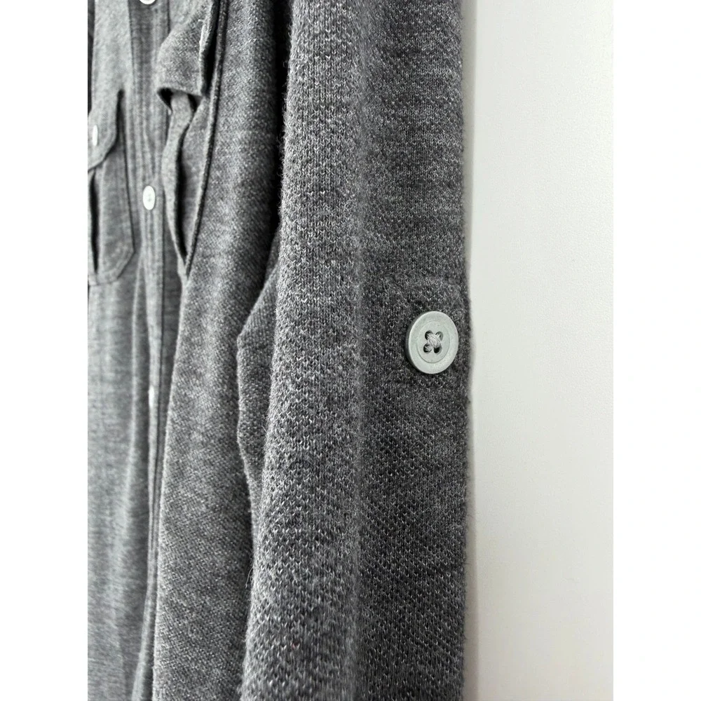 Banana Republic The Vintage T Mens XL Gray Knit Button Up Roll Tab Sleeve Shirt
